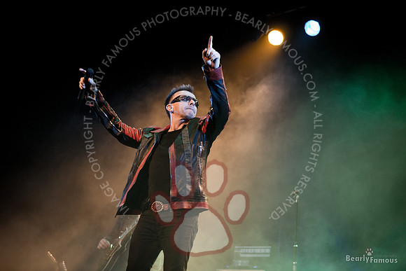 U2