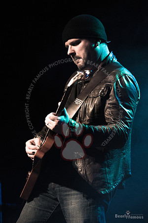 U2