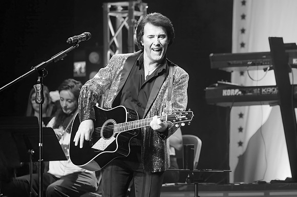 Billy_Glive_11_24 350