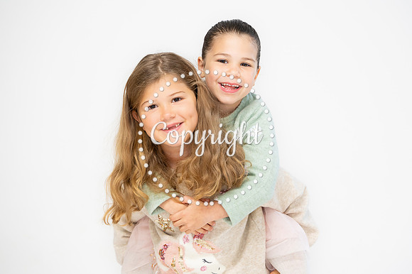 Family 06 35